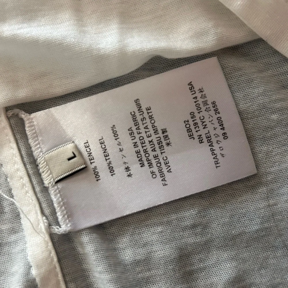 The row white shirt - Picture 5 of 5